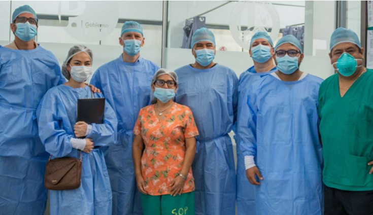 Left to Right: Ms De La Cruz Monroy, Mr Barabas, Ms Paucar (head of theatre nursing), Dr Santivanez, Dr Leon, Dr Zavala (general surgery resident), Dr (head of operating theatres).